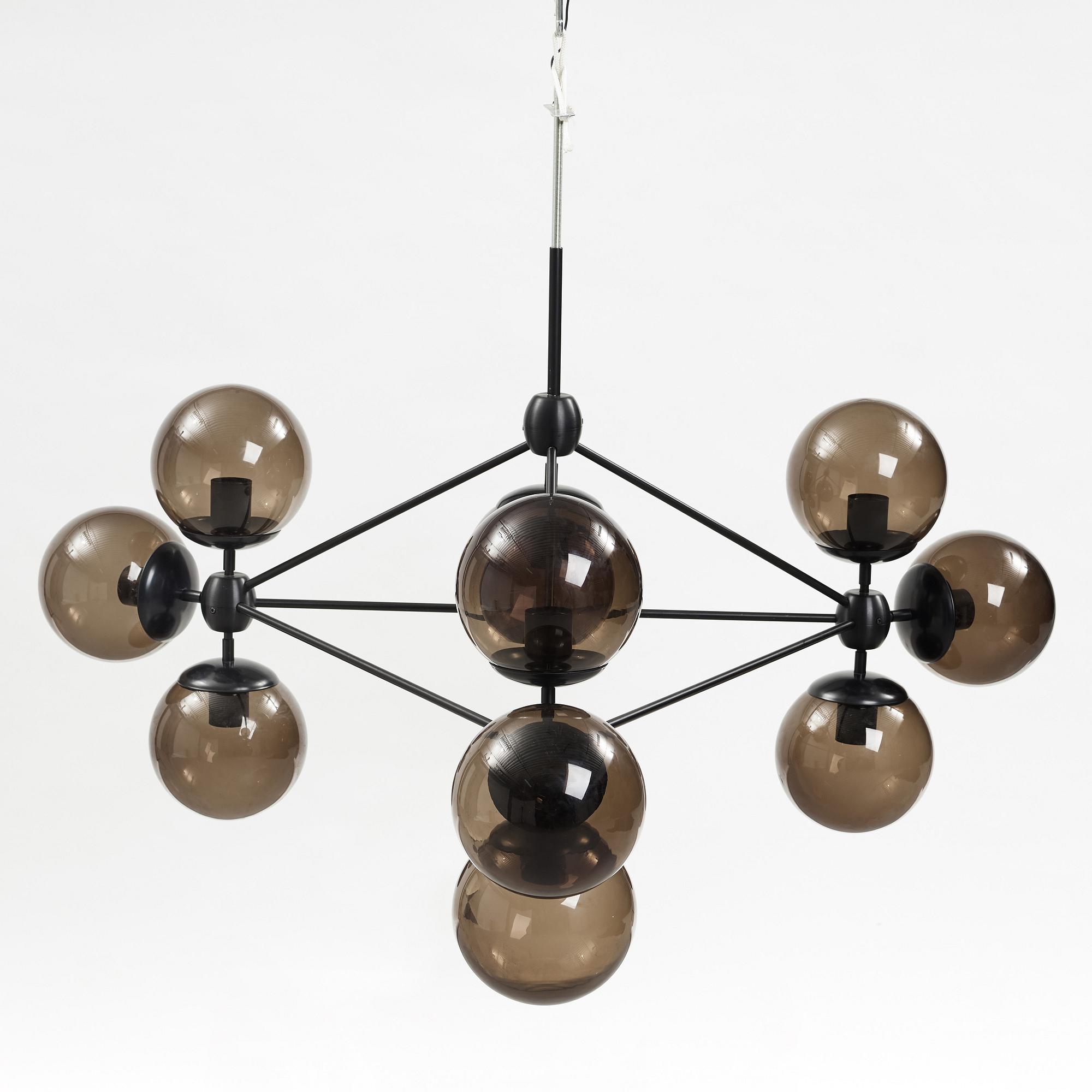 Modo Chandelier, 3 Sided, 10 Globes, Designed by Jason Miller for Roll & Hill.