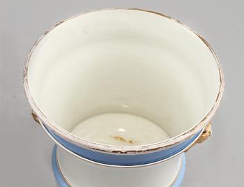 YTTERFODER, ett par, flintgods, Rörstrand, 1800-talets andra hälft.