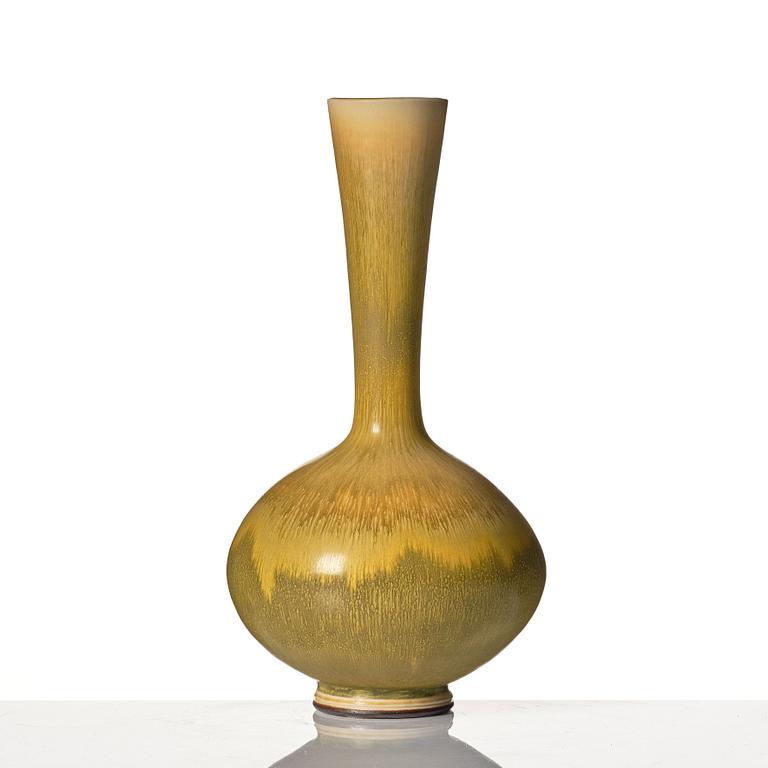 Berndt Friberg, a stoneware vase, Gustavsberg studio, Sweden 1975.