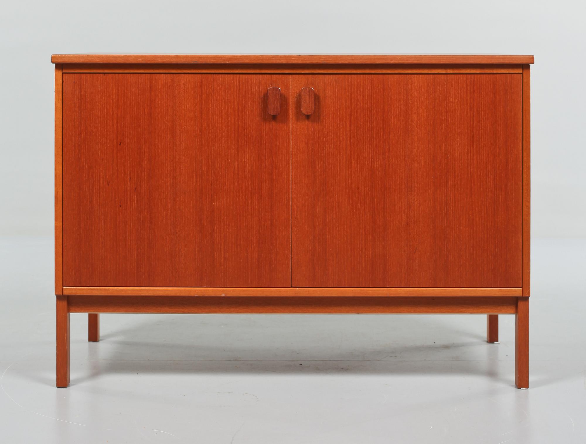 SIDEBOARD, Ulferts, Tibro, 1950/60-tal.