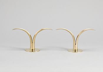 LJUSSTAKAR, 2 par, mässing, "Liljan", Ivar Ålenius Björk för Ystad-Metall, 1900-tal.