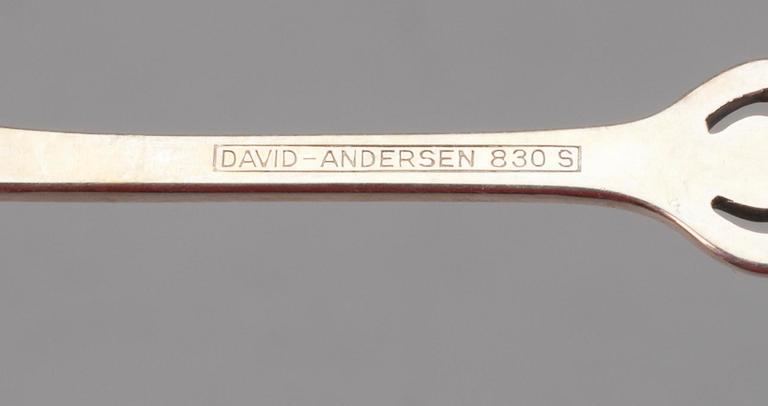 TESKEDAR, 12 st. 813 silver. David Andersen, Oslo, Norge 1950/60 l. Vikt129 g.