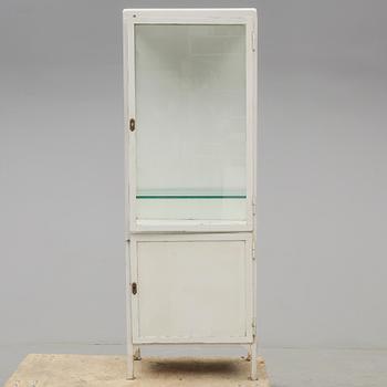 LÄKARSKÅP, plåt,  1930/40-tal.