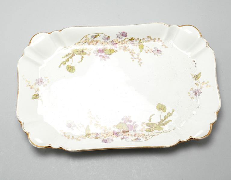 MATSERVIS, 49 delar, opakgods, "Viola", Gustavsberg, tillverkad 1895-1930.