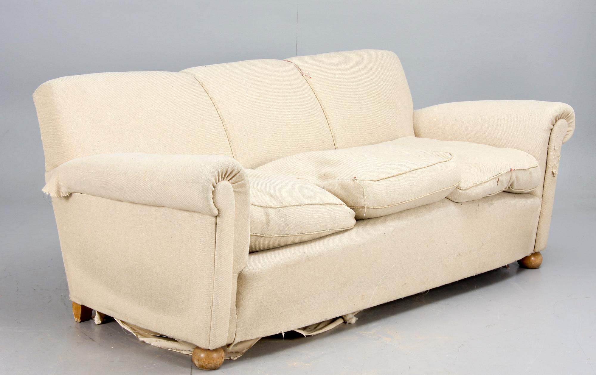 SOFFA, modell 703, design Josef Frank för Firma Svenskt Tenn.