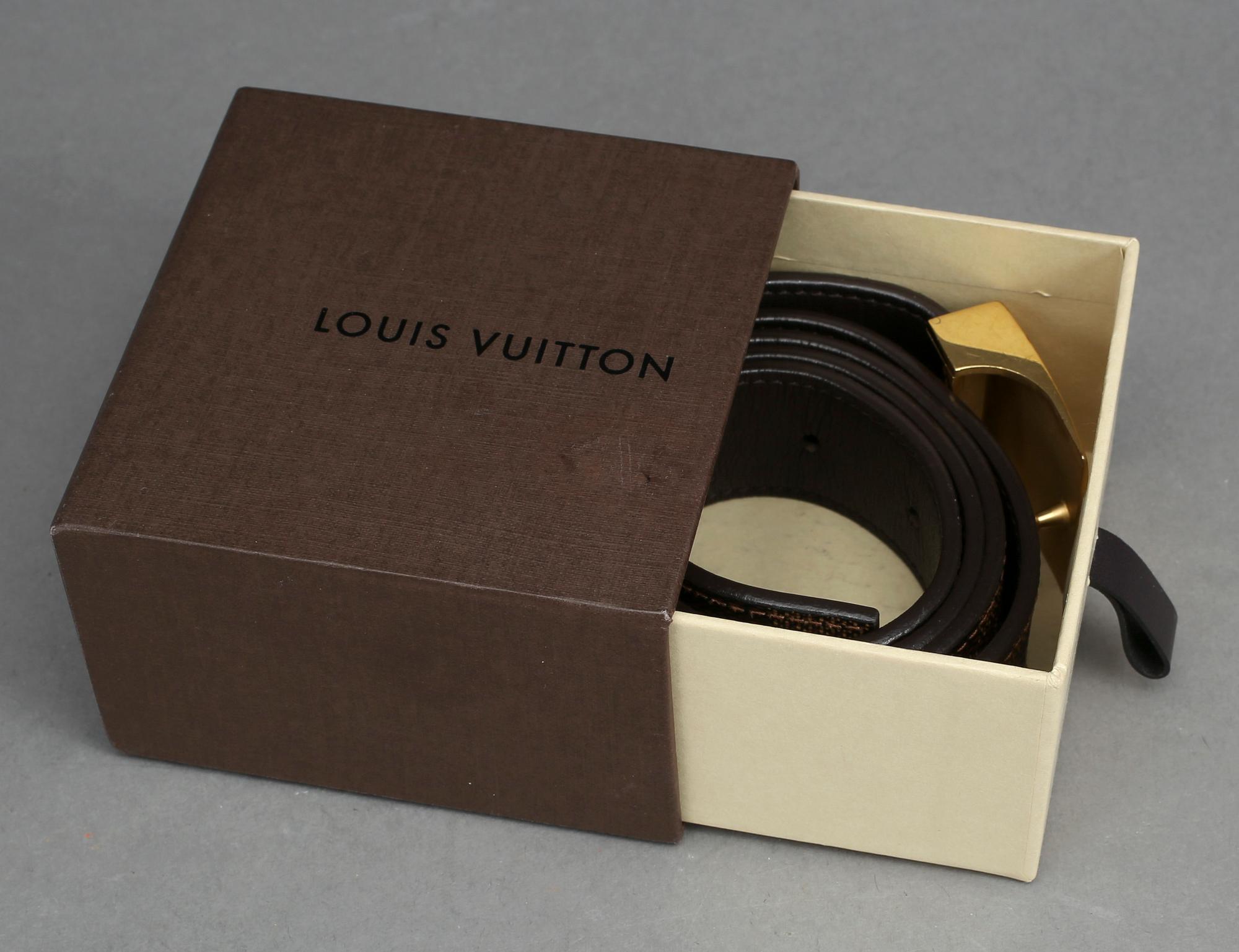 SKÄRP, Louis Vuitton.