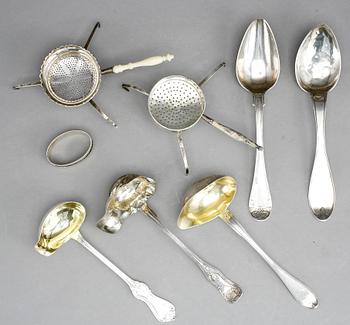 PARTI SILVER, 8 delar, bl.a Nils Johan Hagman, Sundsvall, 1822. Total vikt ca 333 gram.