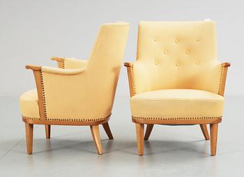 FÅTÖLJER, ett par. Carl Malmsten.