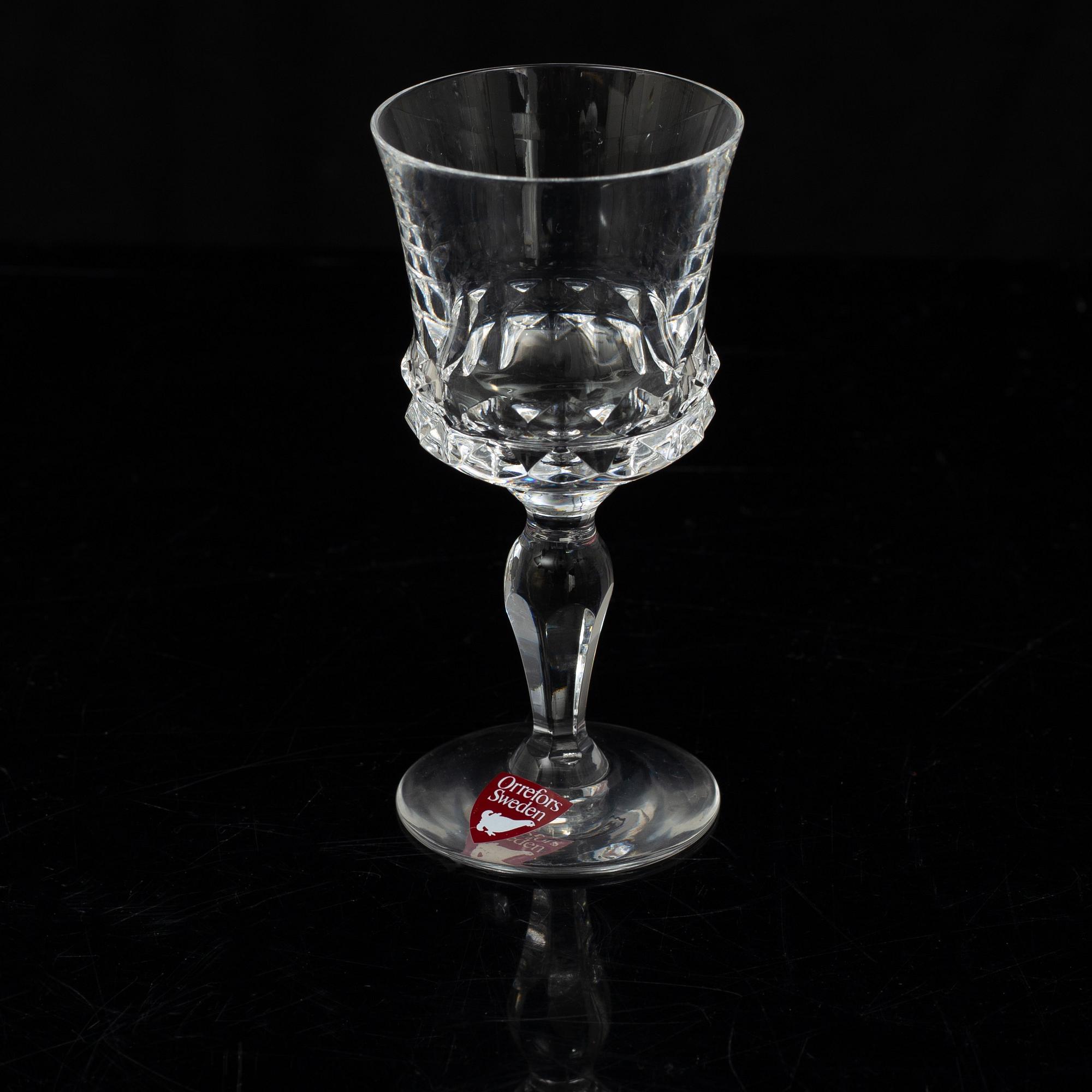 Ingeborg Lundin, glasservis, 55 delar, ”Silvia”, Orrefors.