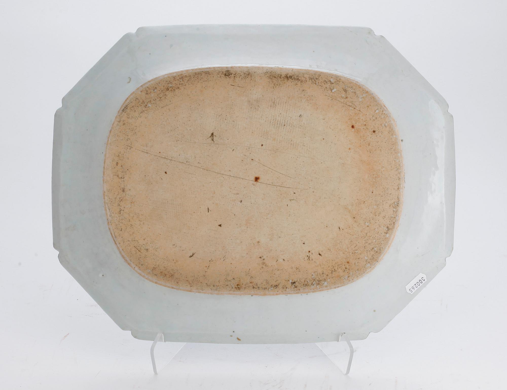 STEKFAT, porslin, Kina, 1700-tal.