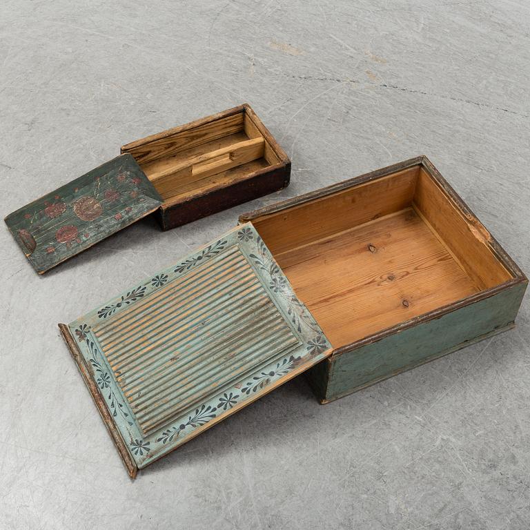 SKRIN, 2 st, allmoge, 1800-talets första hälft.