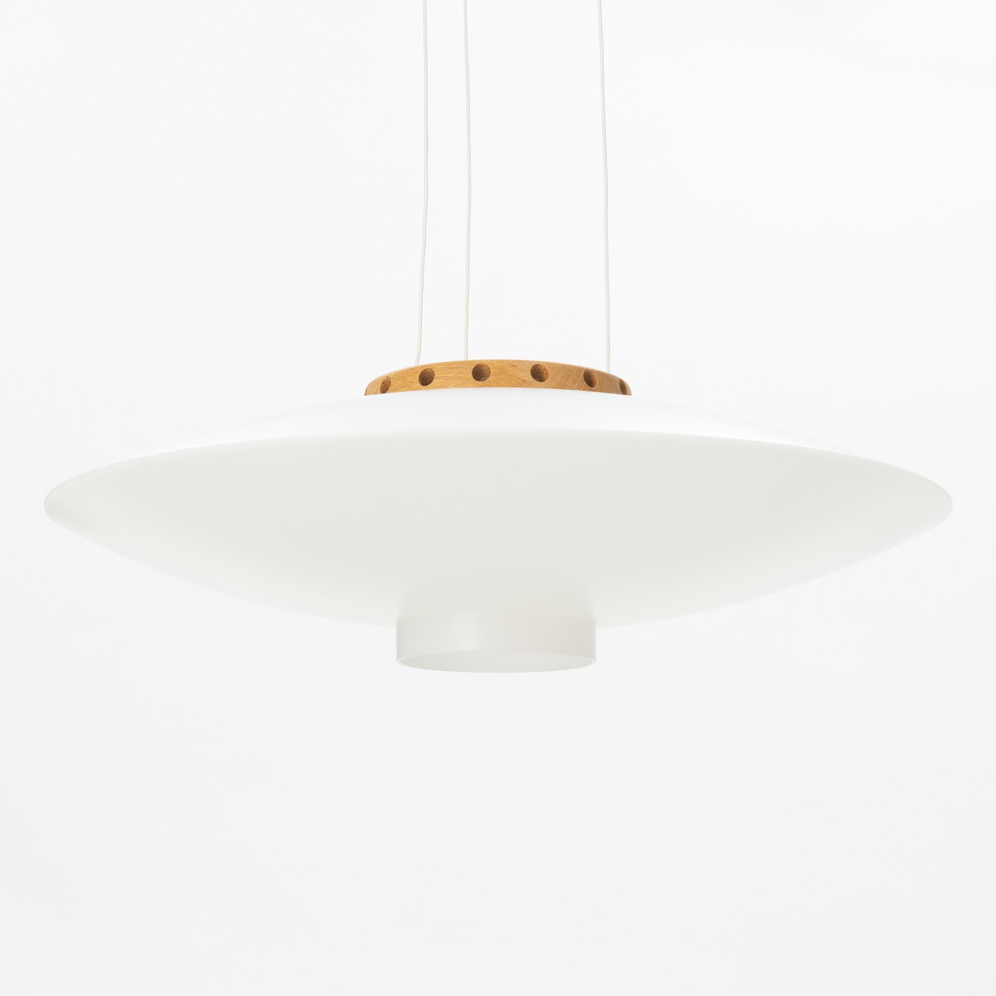 Uno & Östen Kristiansson, an 'Ufo' ceiling light, model 565, Luxus, Vittsjö, 1960's.