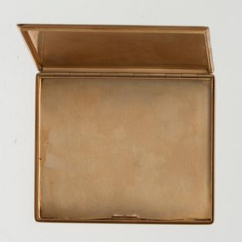 A CIGARRETTE CASE, silver, 18K gold, onyx. Alfred Dunhill Paris 1940 s. Measurements 125 x 80 mm. Weight 197 g.