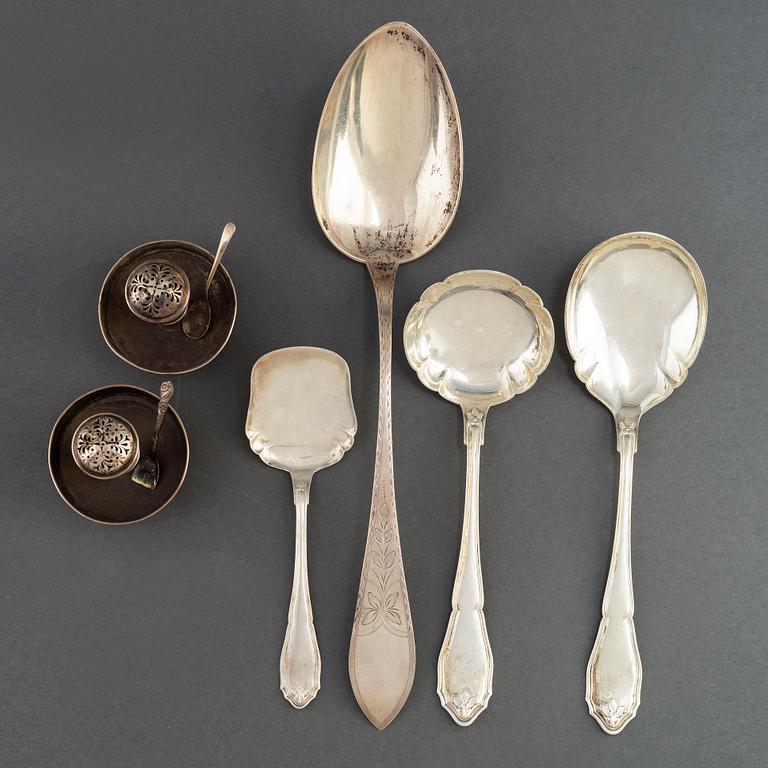 A collection of 7 silver objects, Denmark and England, late 19th century to first half of the 20th century.