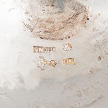 A small silver and blue enamel bowl and a box with lid, mark of Lars Arby, Gothenburg, Sweden, 1965 and 1968.