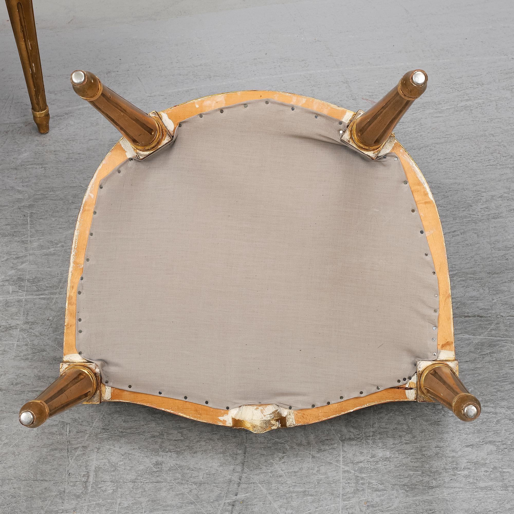 STOLAR samt KARMSTOLAR, 2+2 st, gustaviansk stil, 1900-talets första hälft.
