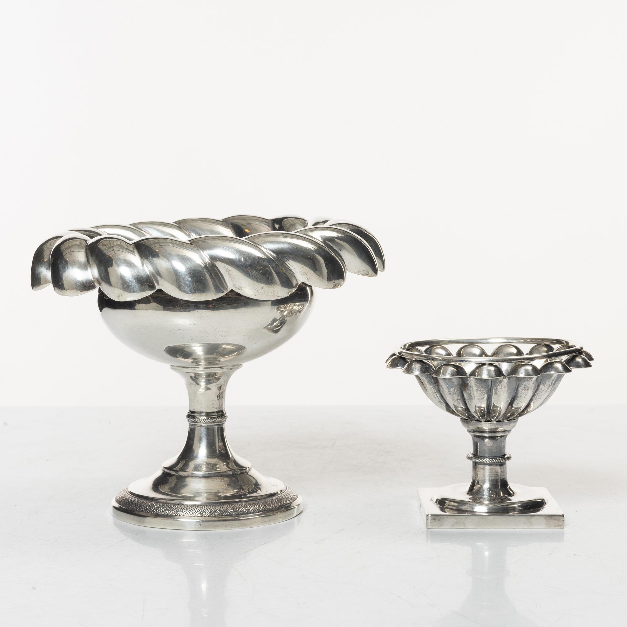 Bowl on foot, 2 pcs, silver, Vienna around the mid-19th century.
