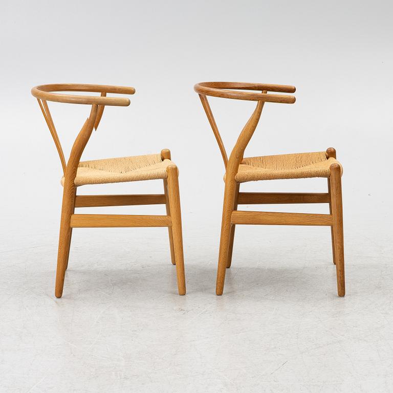 Hans J. Wegner, stolar, ett par, modell CH24 "Y-stolen", Carl Hansen & Son, Odense, Danmark.