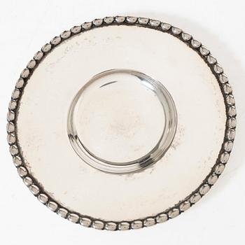 C.G. Hallberg, skål med fat, silver, Stockholm 1923.