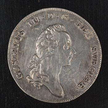 SILVERMYNT, 1 riksdaler, Gustav III, 1777, vikt ca 29g.
