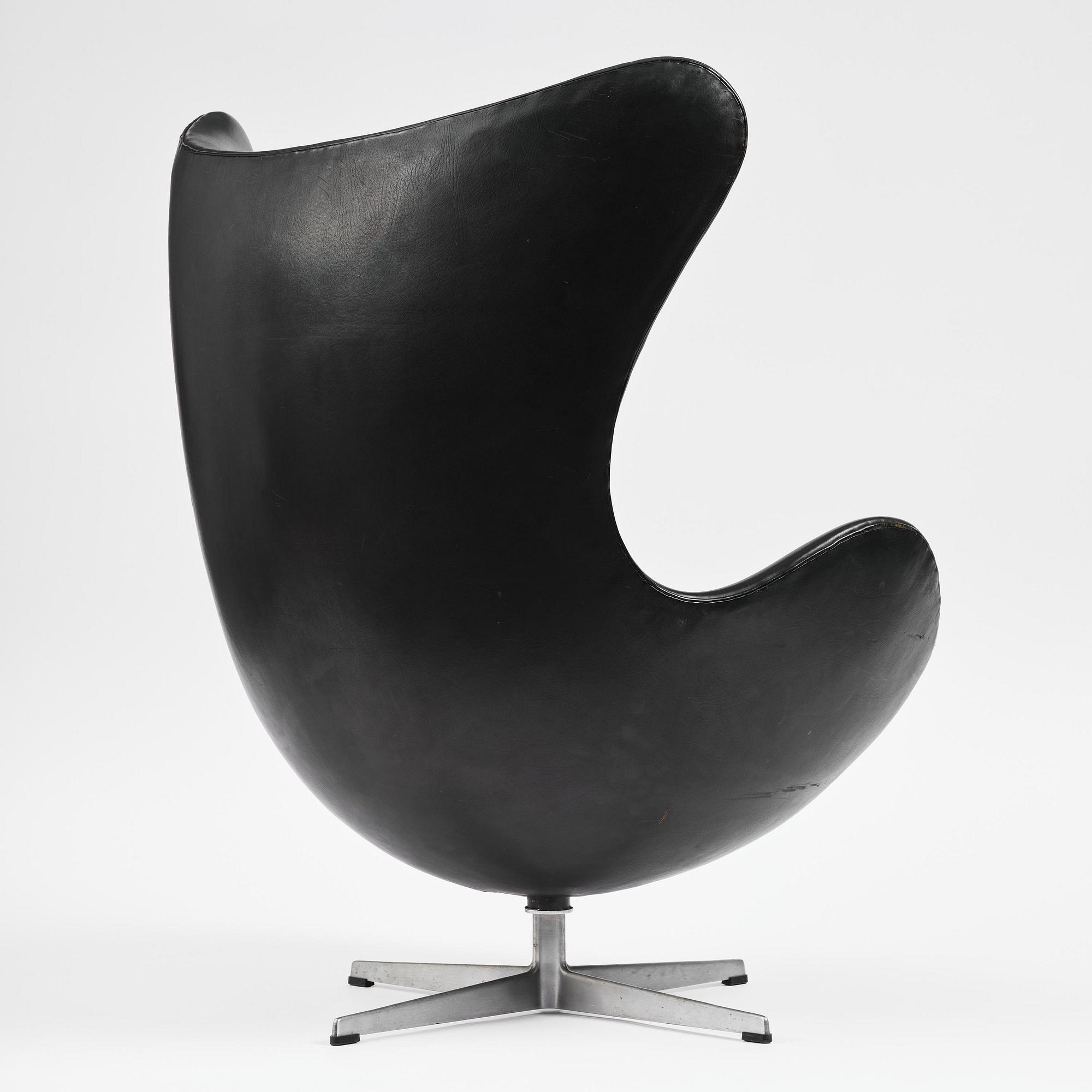 Arne Jacobsen, fåtölj, "Ägget", Fritz Hansen, Danmark, 1967.