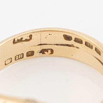 Ring in 18K gold with old-cut diamonds.