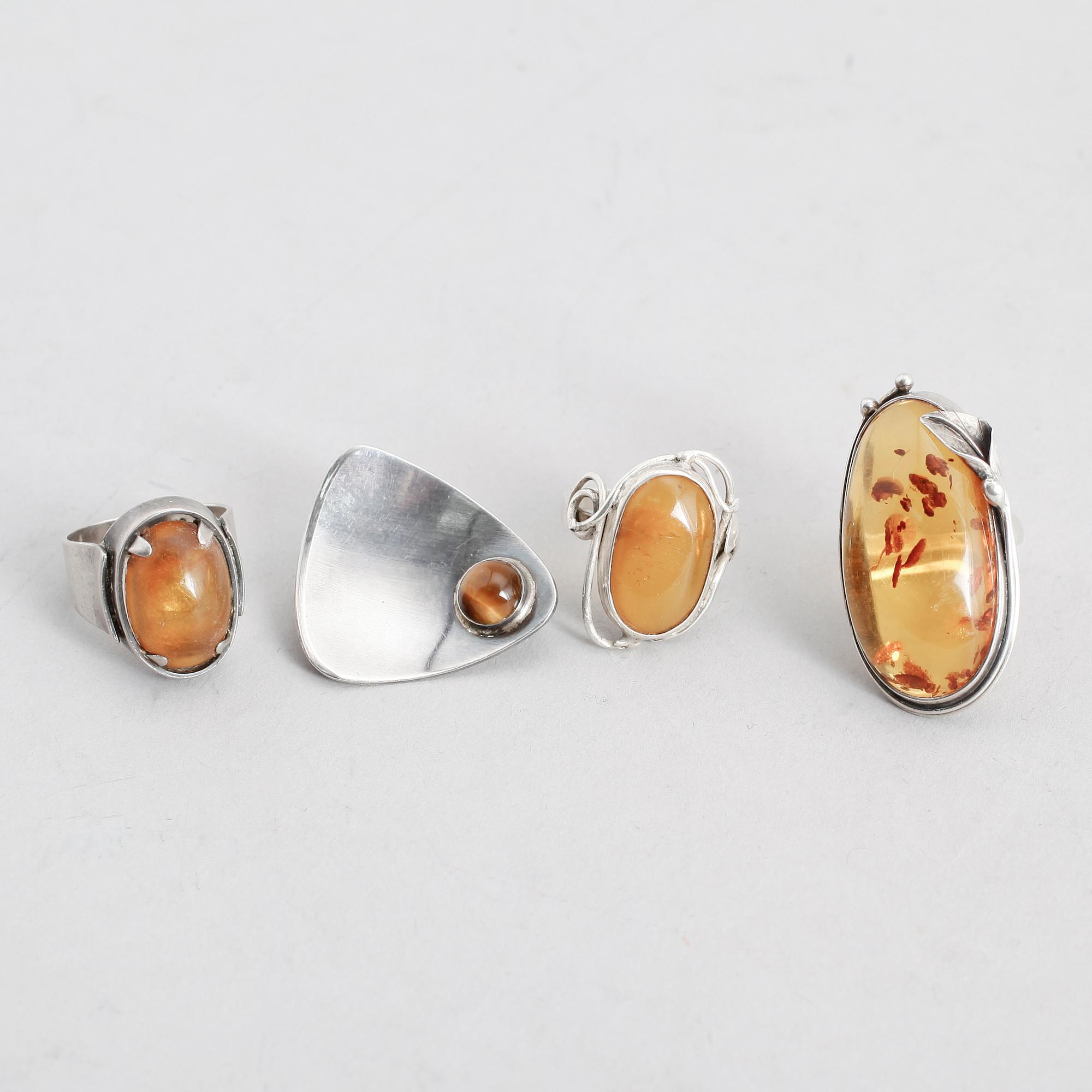 SMYCKEN, 4 delar, silver, bla Stigbert, med bärnsten.