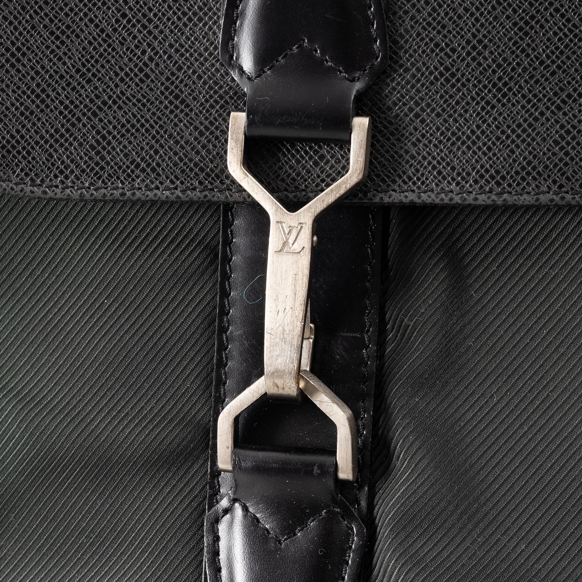 Louis Vuitton, resegarderob.