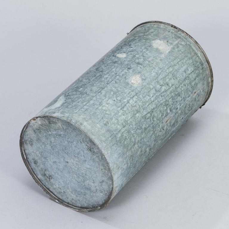 ROSKA-ASTIA, 1900-luvun puoliväli.