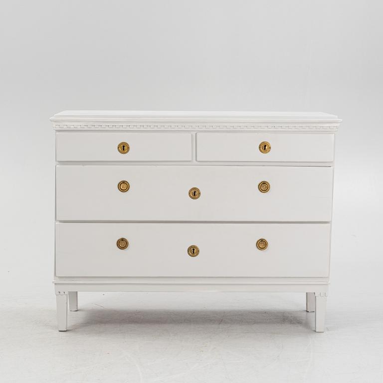 A 19th century chest of drawers.