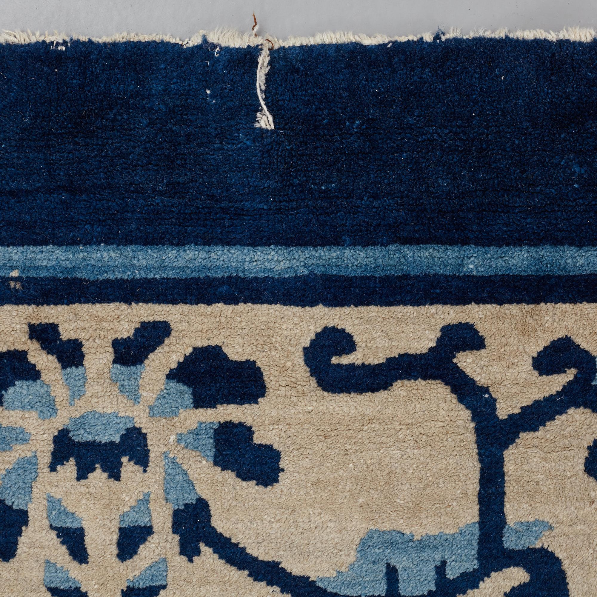 MATTO, an antique/semi-antique Beijing, probably the Qing dynasty, China, ca 376,5 x 376 cm.