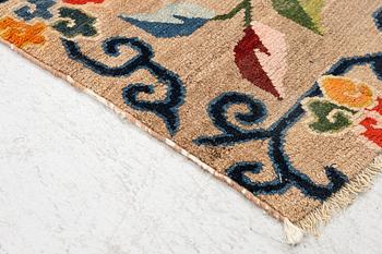 Matta, antik Tibet, 1890-1900, ca 166 x 88 cm.