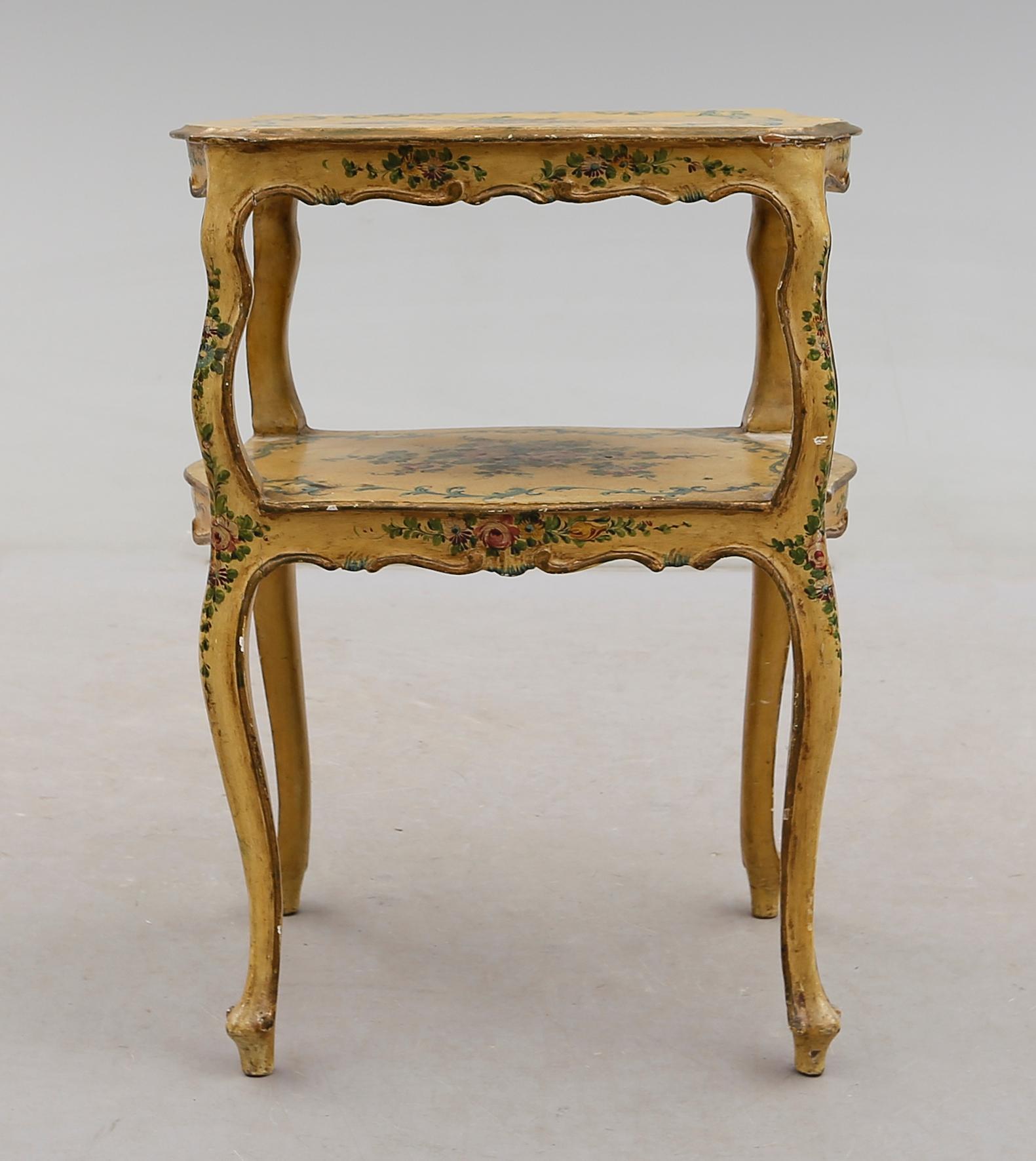 BORD, rokokostil, Italien, 1900-talets första hälft.