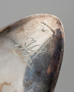 SKÅLFAT, silver, Tapio Wirkkala, signerad TW, Kultakeskus, Tavastehus, 1962. Vikt 190 g.