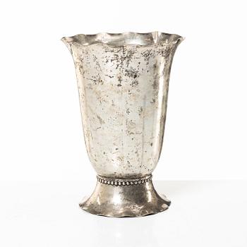 C.G. Hallberg, CG Hallberg, bägare, silver, Stockholm 1931.
