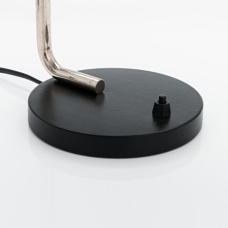 Paavo Tynell, a 1930's '5310' table lamp for Taito.