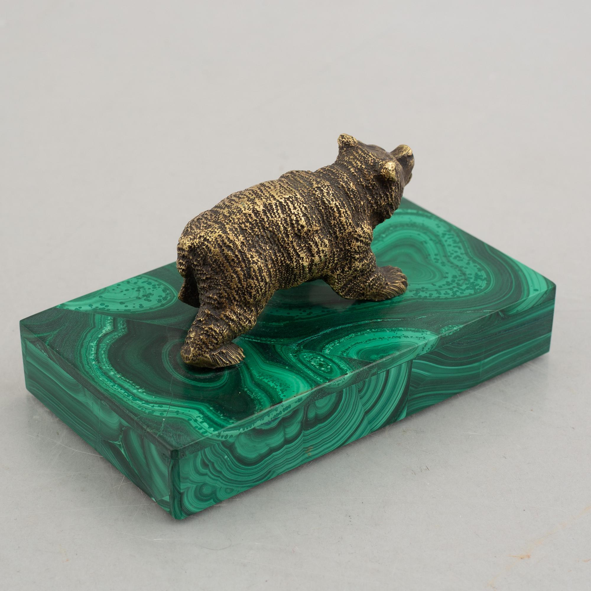A Nicholas II malachite-veneered and bronze paperweight, late 19th century.