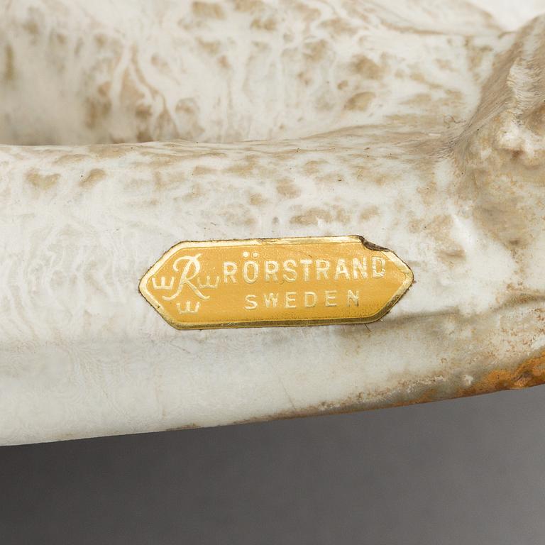 LILLEMOR MANNERHEIM, skulptur, liggande giraff, Rörstrand.