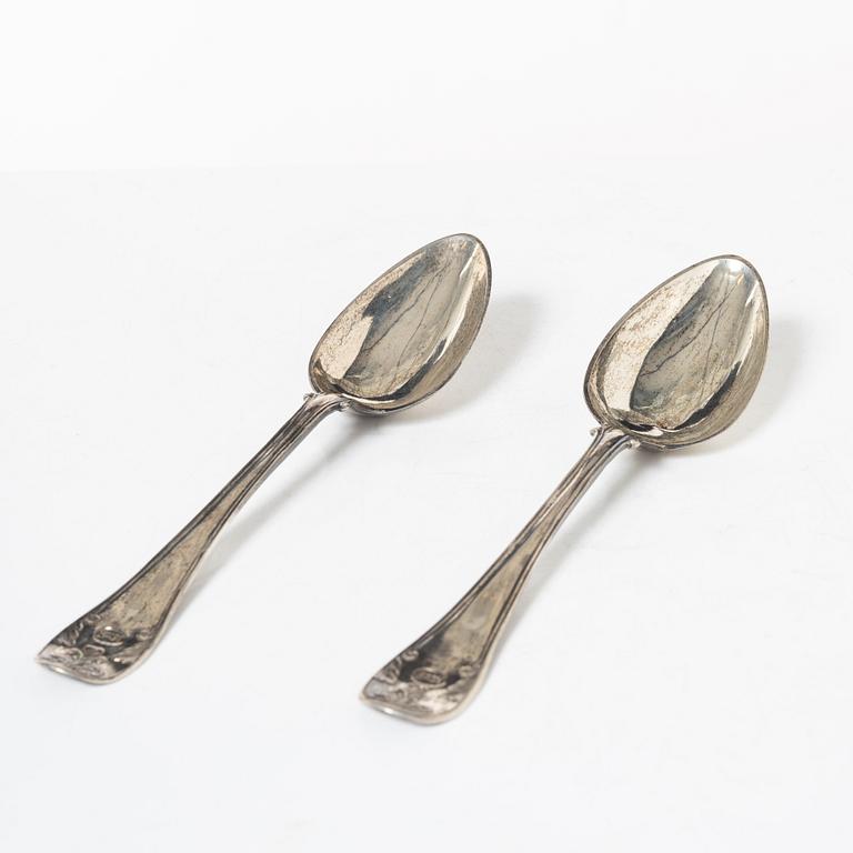 A set of twelve Swedish silver spoons, including Adolf Zethelius, Stockholm 1826.
