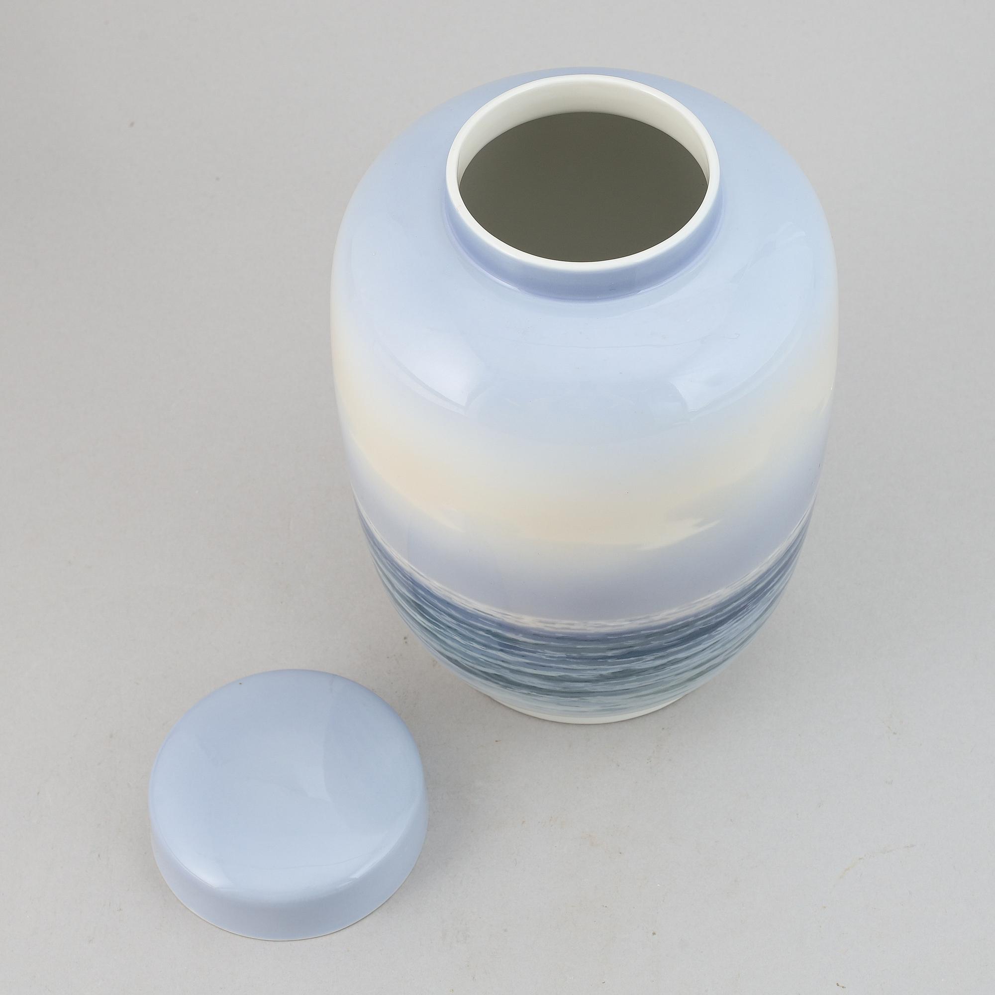 A porcelain vas from Royal Copenhagen, Denmark.