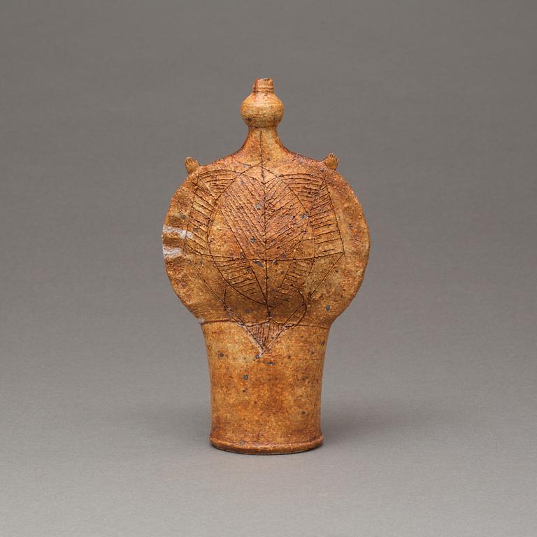 FINN LYNGGAARD, skulptur, keramik, signerad.
