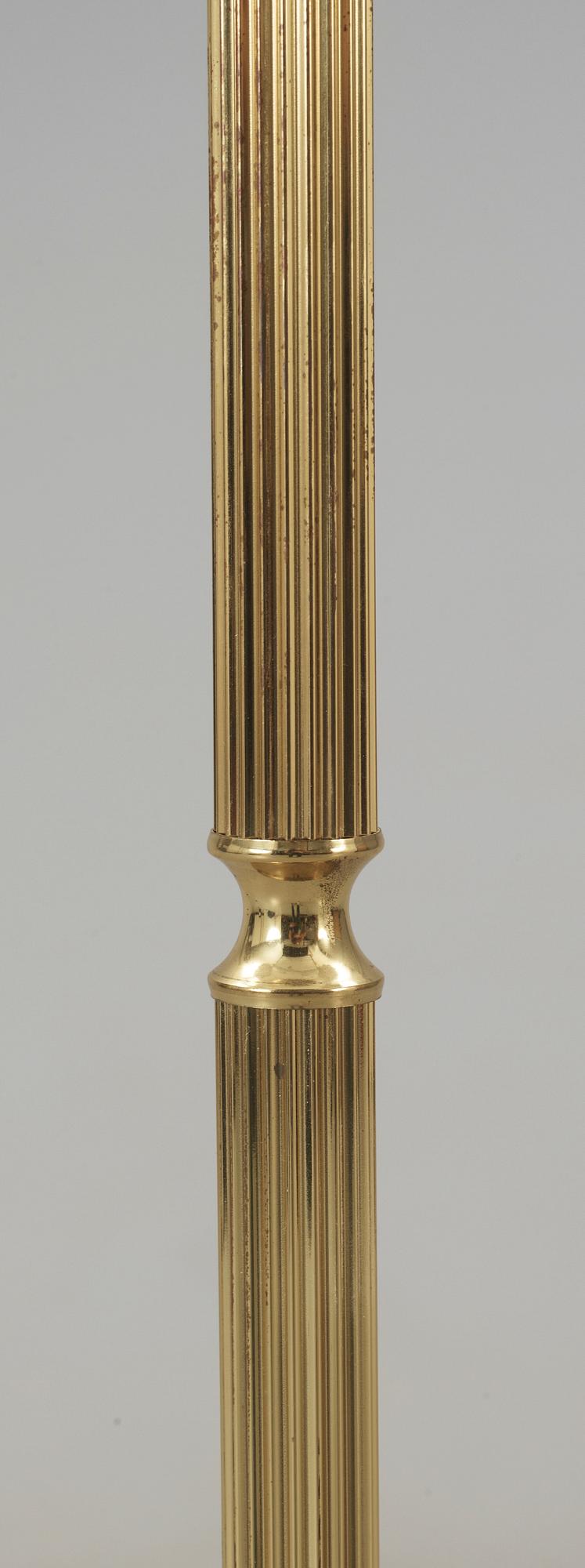 GOLVLAMPA, omkring 1900-talets slut.