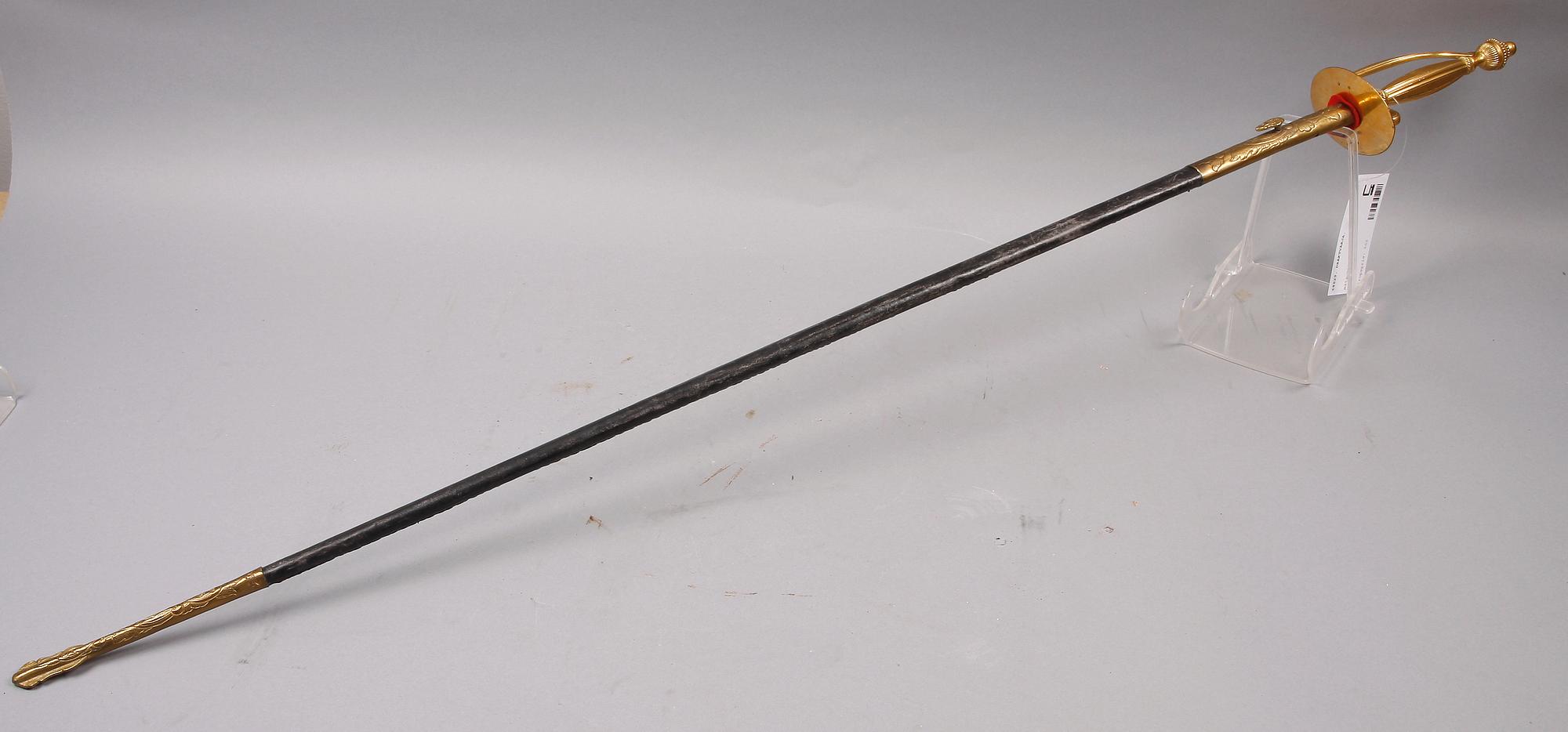 DRÄKTVÄRJA, sk studentvärja 1800-tal.