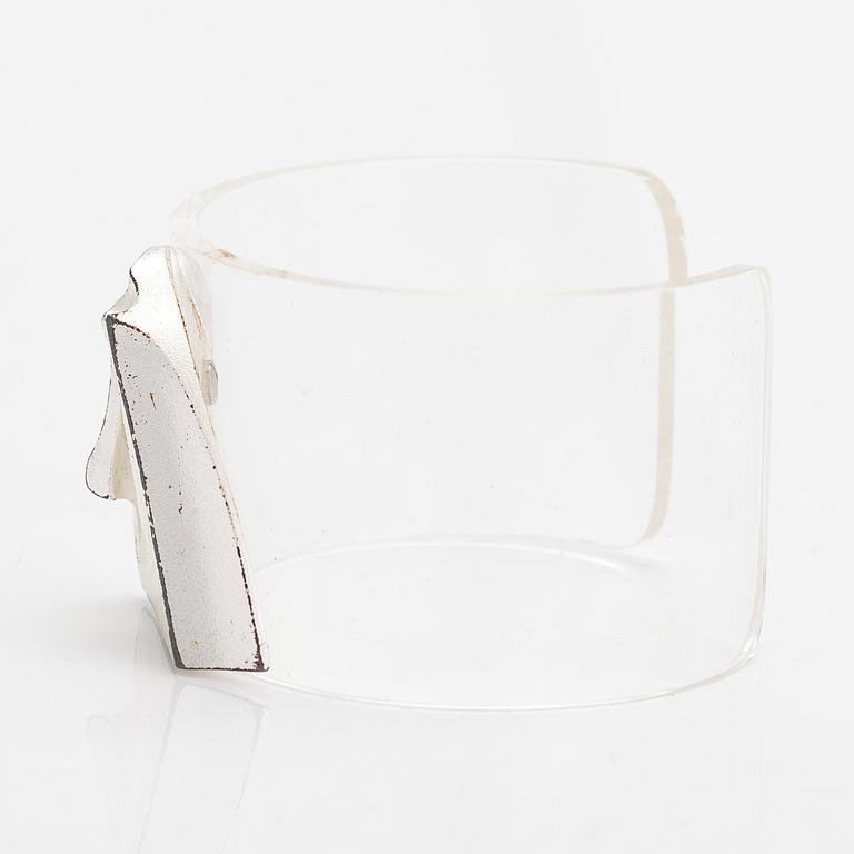 A sterlingsilver and acrylic bracelet "Alato". Lapponia 1988.