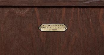 A chest of drawers attributed to Axel Einar Hjorth, executed by Hjalmar Wikström, Stockholm 1920's-30's.