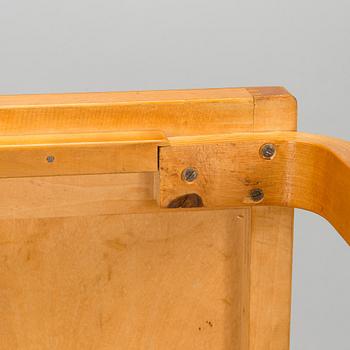 Alvar Aalto, bord, modell 82 för O.Y. Huonekalu- ja Rakennustyötehdas A.B. 1900-talets mitt.