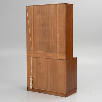 Yngve Ekström, Cabinet “Krus”, Westbergs möbler, Tranås.