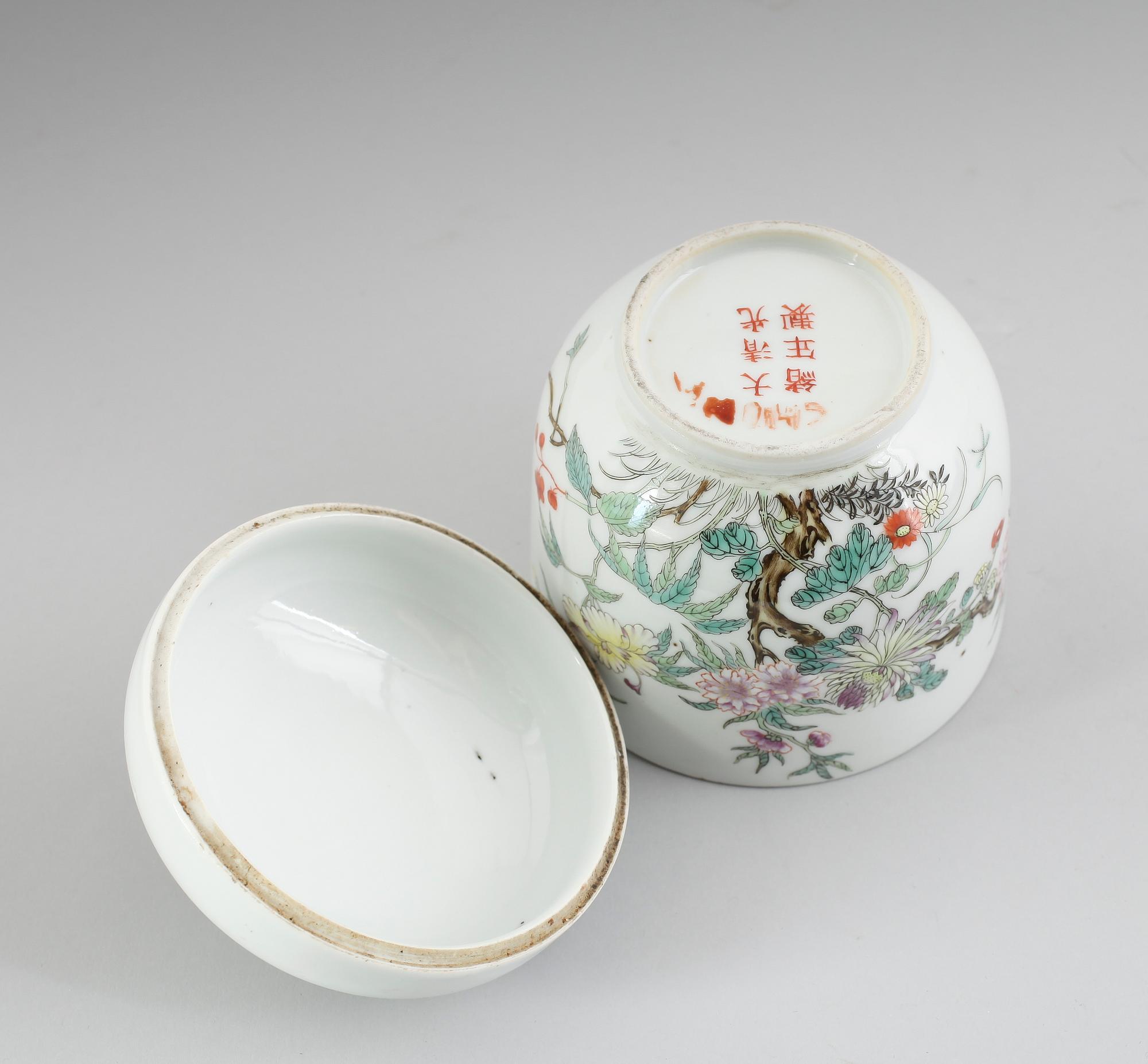 LOCKBURK, porslin, Kina, 1800-/1900-tal.