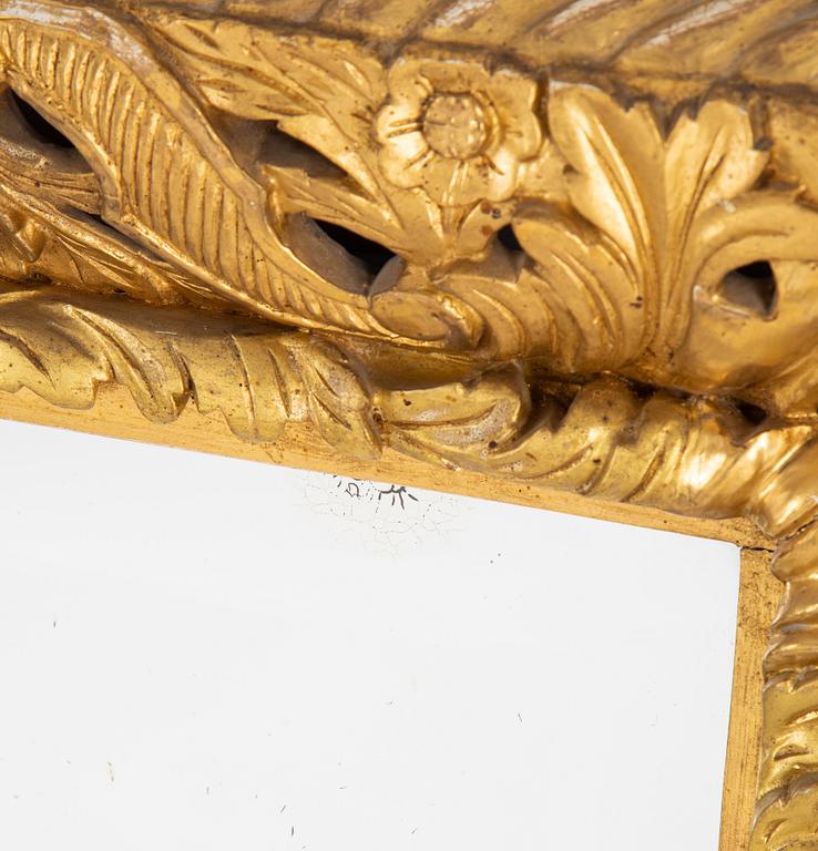 A baroque style mirror, firts hal of the 20th century.