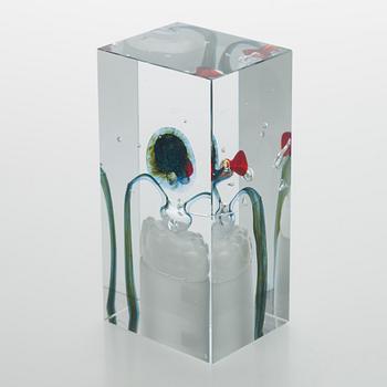 Oiva Toikka, a glass Jubilee Cube, signed and numbered Oiva Toikka Nuutajärvi Notsjö, 45/500 NIB.